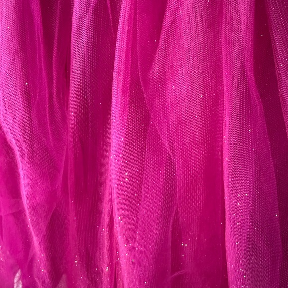 Beautiful Girl’s dress - Picture 3 of 6